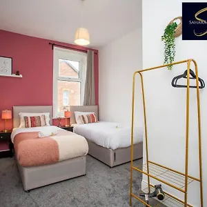 Monthly - Cosy 3bed - Free Parking Newcastle upon Tyne